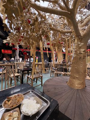 Temple  at Daci Temple Vegetarian Food - 大慈寺素斋 in Chengdu