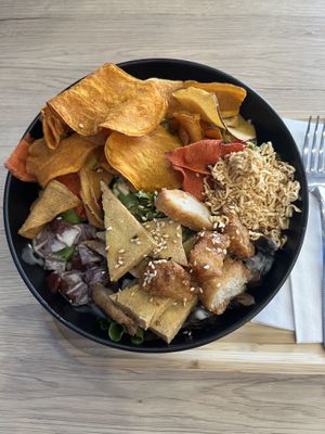 Namaste Bowl  at Le Poké Station  in Longueuil