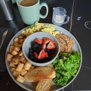   at 3 Howls Remedy House in Vancouver