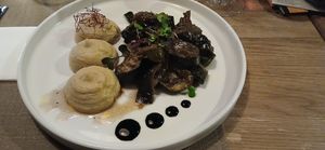 Humus con verdure marinate at Old Cellar Bled in Bled