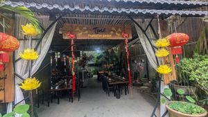  at Tĩnh Garden Vegetarian in Hue