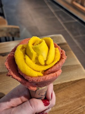 Strawberry and mango sorbets at Amorino   in St Julians