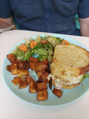 Sandwich végétarien at Johnny's in Montbron