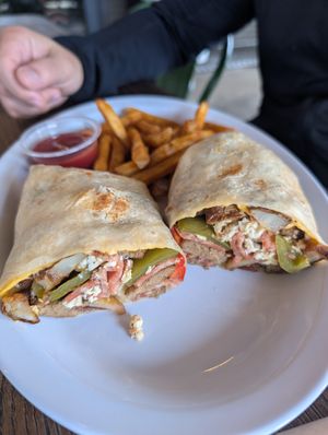 Veggie breakfast burrito, 8/10 at The District Cafe in Bakersfield