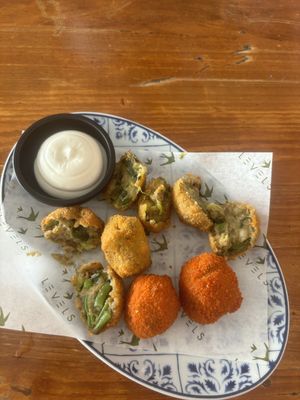 the sauce isn't vegan tho (i asked and they weren't sure 😅)  at Levels   in Carvoeiro