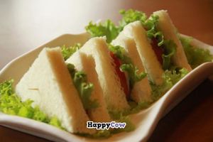   at Ci Yuan Zhai Vegetarian Restaurant in Dali