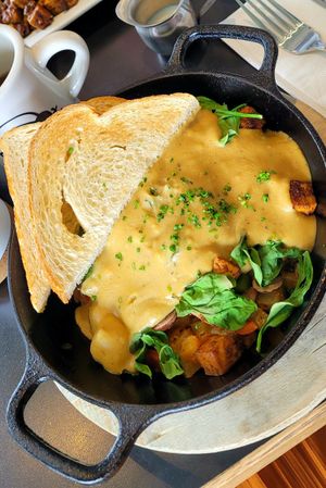  at Cricket Cafe in Portland