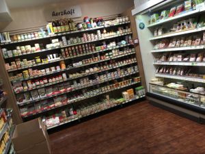 inside at Reformhaus Bacher - Im Hauptbahnhof in Cologne