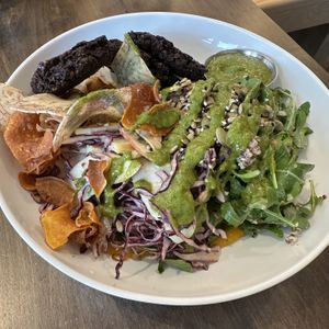 Bardō Bowl with Falafel   at Bardō in Hamilton