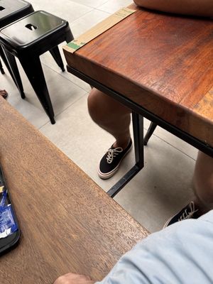 Desconforto para sentar  at Padoca do Bem in Sao Paulo