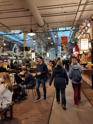 Enjoy the vibe! at Vegan Food Tour Amsterdam in Amsterdam