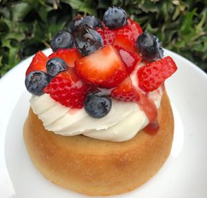 Very Berry! Blueberries, Strawberries, and Strawberry Jam! at Cinnaholic - Union Station in Toronto