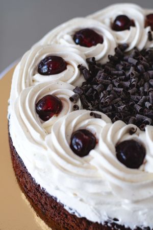 Forêt noire un étage at Dynamite - Pre Order Only in Toulouse