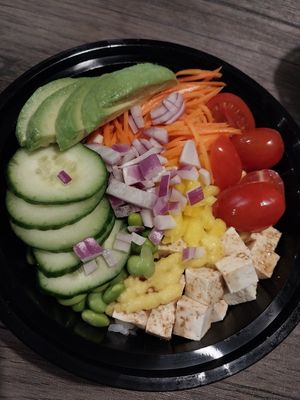 vegetarian bowl (it's vegan) #Veganuary at Nami Poke  in Springfield