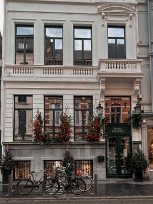 Luddites Books & Wine  at Luddites Books & Wine in Antwerpen