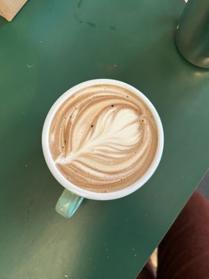 Chai latte with oat milk amongst many other possibilities to be made with oat milk.😄  at Luddites Books & Wine in Antwerpen