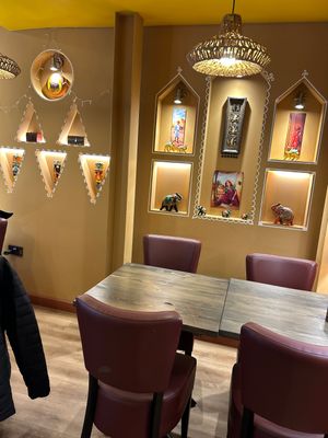 Ambiancee  at Keep Chaating in London