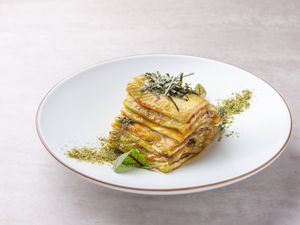 照烧茄排 Snow Mountain Eggplant with Homemade Teriyaki Sauce   at Ru Pure Vegan - 博华广场店 in Shanghai