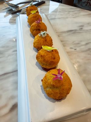 Sweet potato balls (not their actual menu name)   at Ru Pure Vegan - 博华广场店 in Shanghai