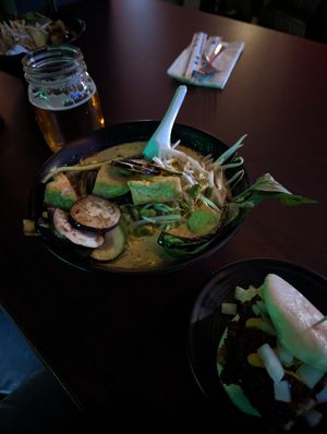  at The Avenue Cafe in Lansing