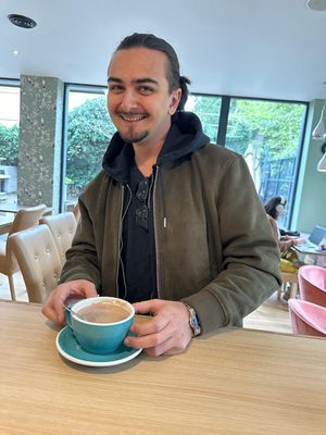  at Le Jardin Secret  in Antony