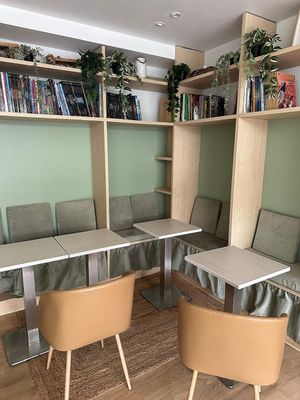  at Le Jardin Secret  in Antony