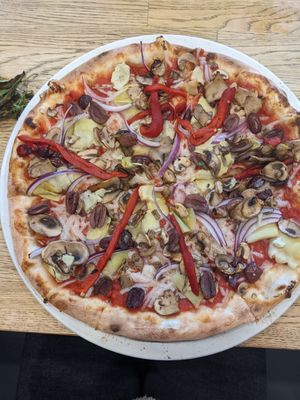Plant based Primavera at Famoso Neapolitan Pizzeria in Edmonton