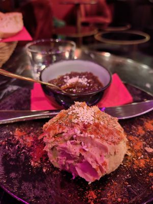 Shiitake pâté
with onion confit at Speechless in Paris