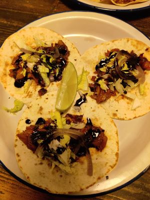 Persian tacos at MonChidos in Barcelona