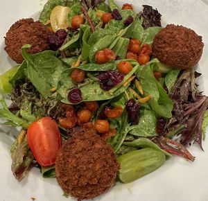 Superfood Salad  at Universal Studios - Confisco Grille in Orlando