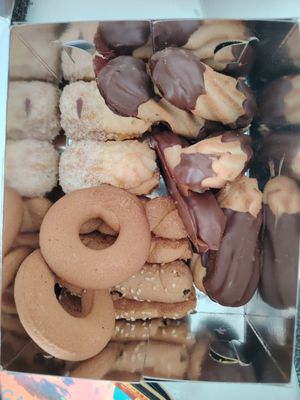  at Kritsa Bakery in Trikala