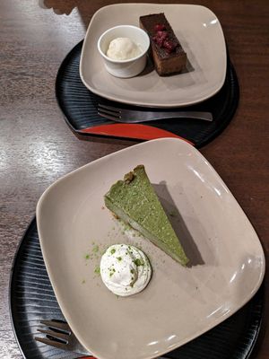 Matcha cheese cake and chocolate mousse at Komaki Shokudo in Tokyo