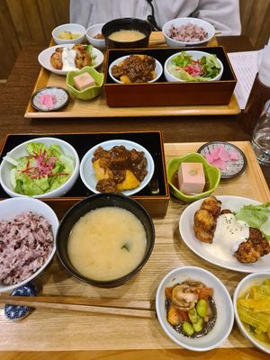 Set menus at Komaki Shokudo in Tokyo