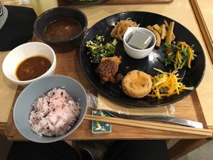 Lunch set at Komaki Shokudo in Tokyo