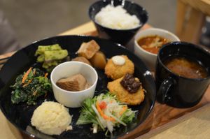 Large tasting plate at Komaki Shokudo in Tokyo