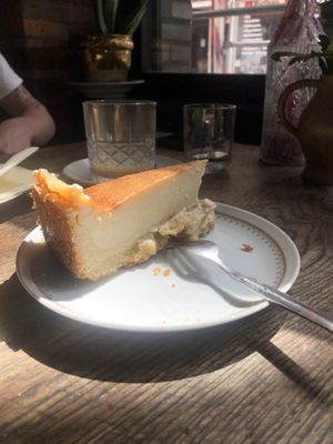 Cheesecake  at OYA Müllem in Cologne