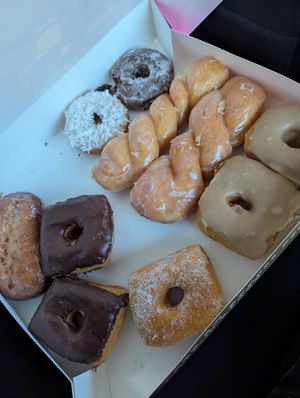 I'm happy and so is my omni family at Donut Land in Tualatin