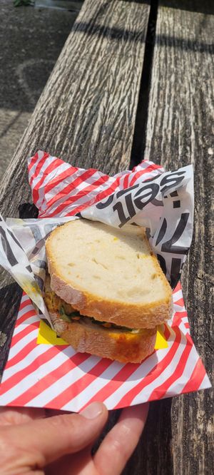 Planted Chicken Curry Sandwich at Jung - Schanzengraben in Zurich