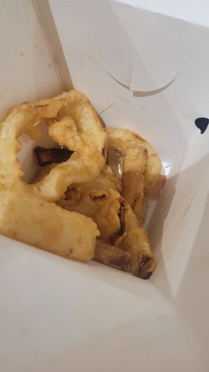 Onion rings at Burger Urge in Rockhampton