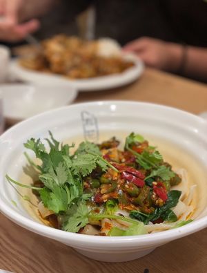 Bibim dosakmyeon  at Songhwasansi Dosakmyeon - 송화산시 도삭면 in Seoul