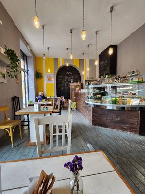 Indoor sitting at Flora Urban Greenhouse in Rome