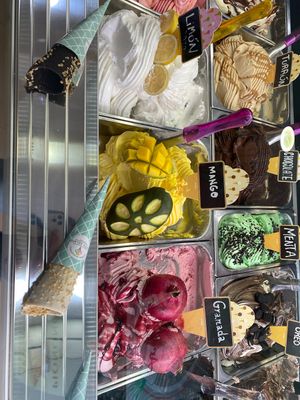 Mit Sojamilch vegan!  at Heladeria Tutto Gelato II in Granada