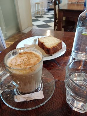 Pumpkin spiced chai latte - an autumn special 🍁 at Piccola Cafe in Ljubljana