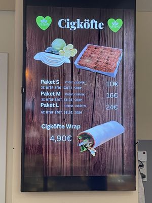   at Taqsim Patisserie  in Cologne