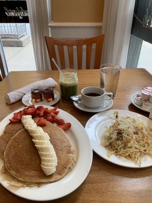   at Meli Cafe - Wells in Chicago