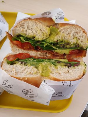 Vegan Bagel at Bagel Corner in Grenoble