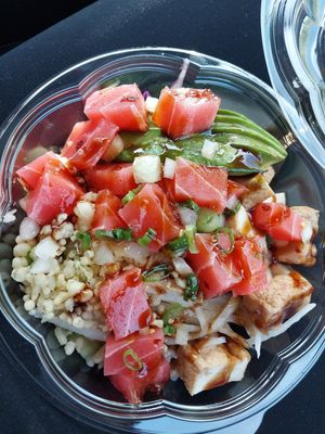 VCC 2025: plant-based poke bowl at The Poke Shack in Champaign