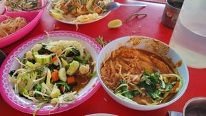 Another awesome meal we had at Khanomchin Che Kai - Food Stall in Koh Samui