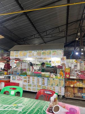 Location at Lamai market  at Khanomchin Che Kai - Food Stall in Koh Samui