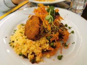 Bean burger at Aquasul in Tavira